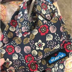 Kavu bag and wallet